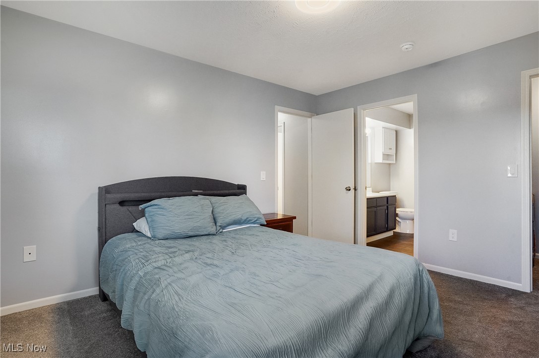 Brookledge Commons Condos - Residential