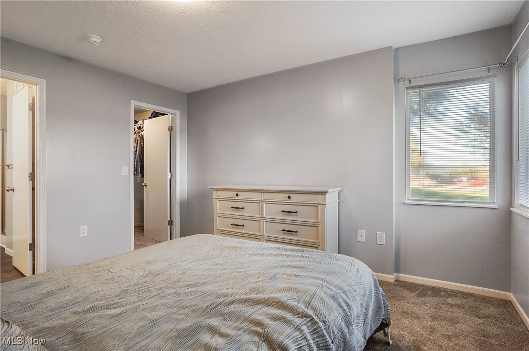Brookledge Commons Condos - Residential