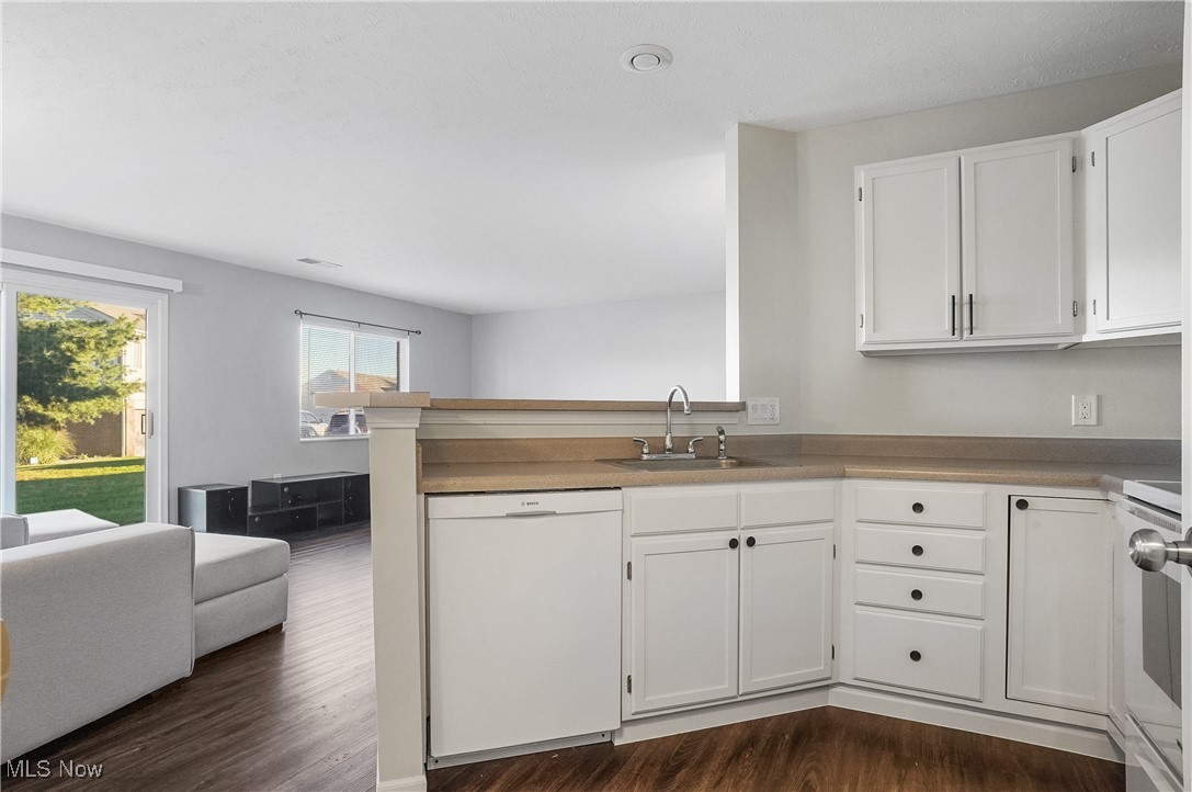 Brookledge Commons Condos - Residential