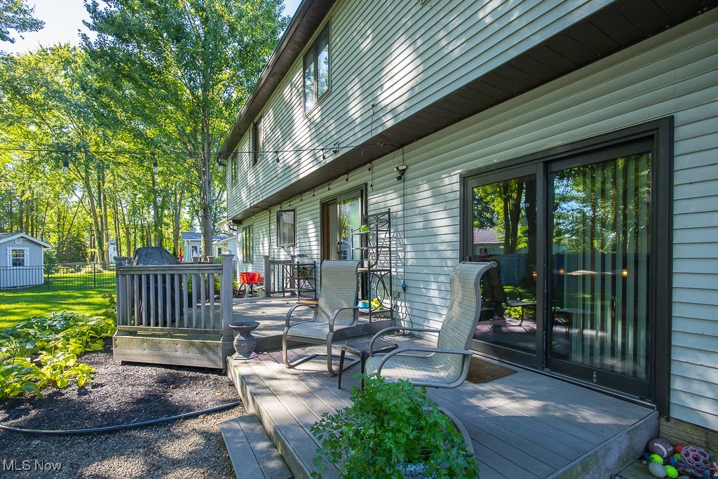 James Realty - Residential