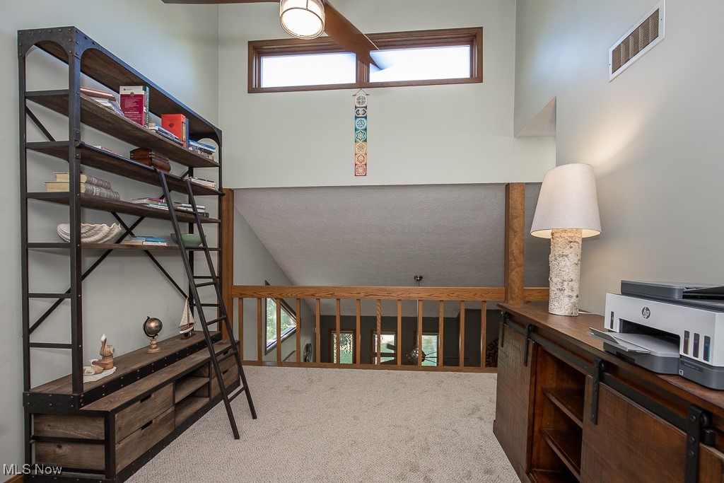 James Realty - Residential