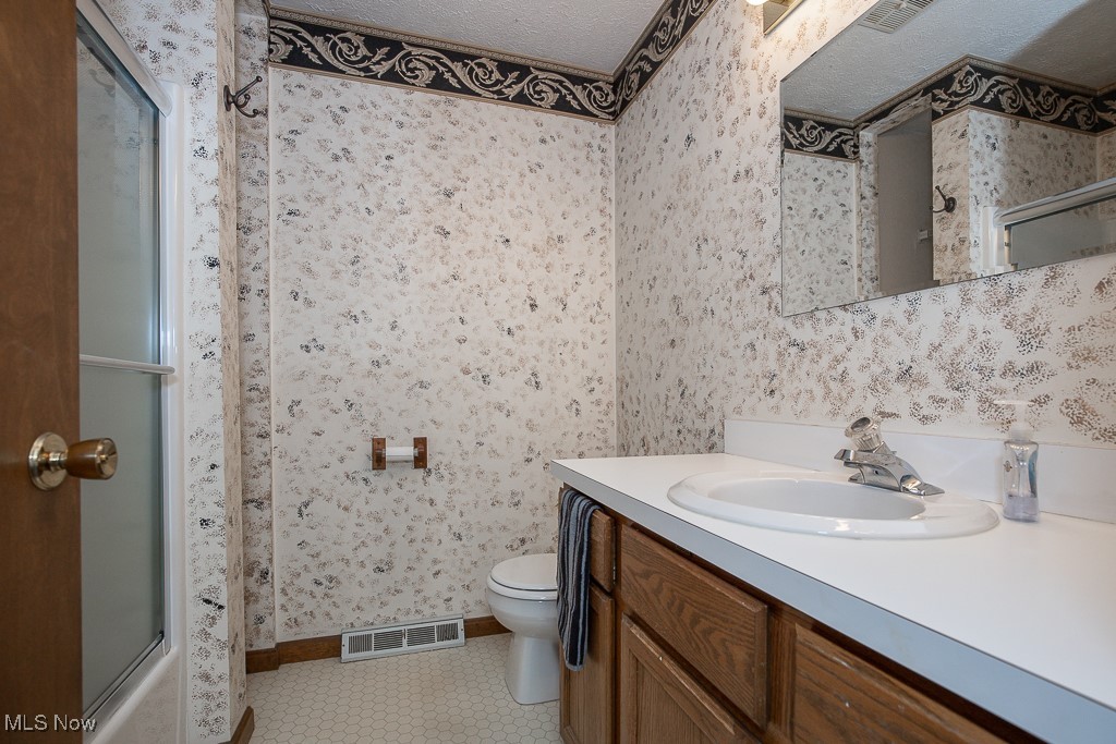 James Realty - Residential
