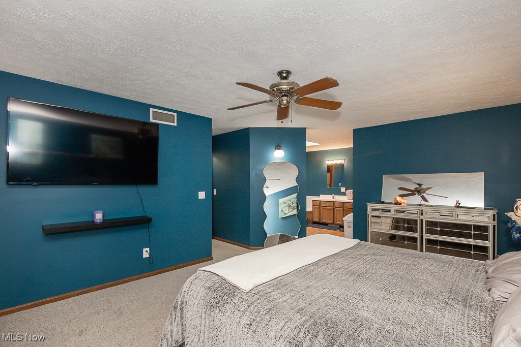 James Realty - Residential