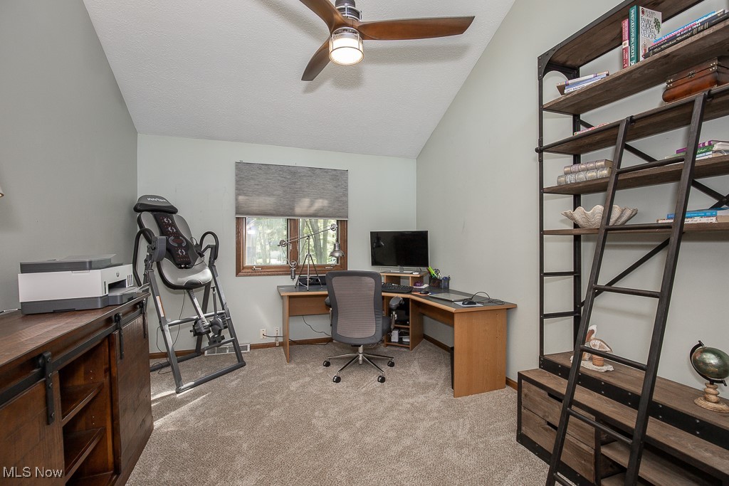 James Realty - Residential
