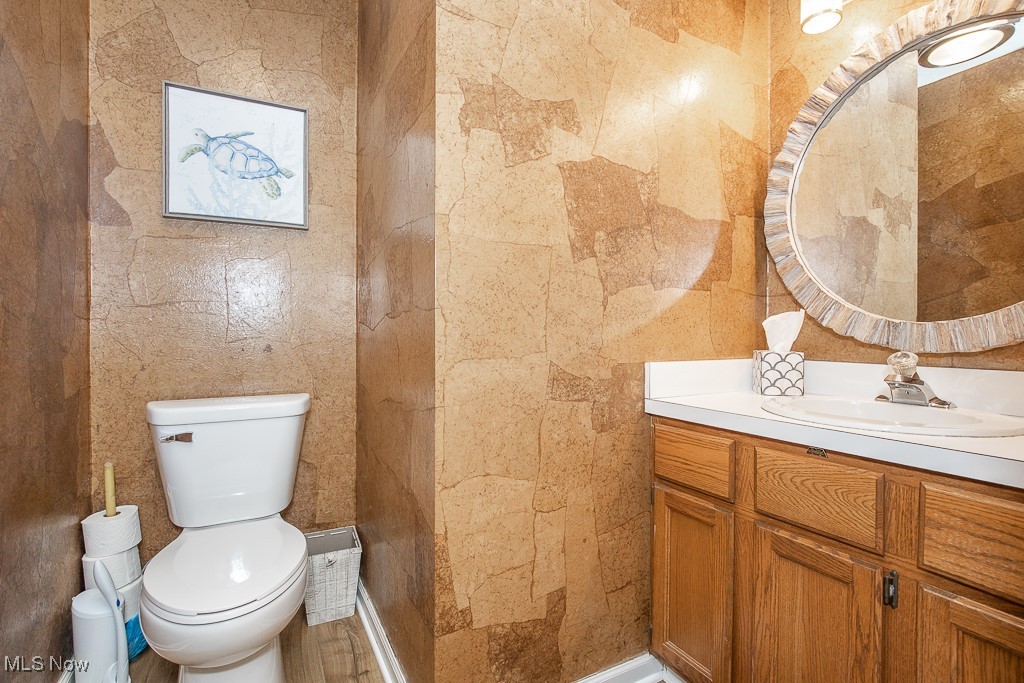 James Realty - Residential
