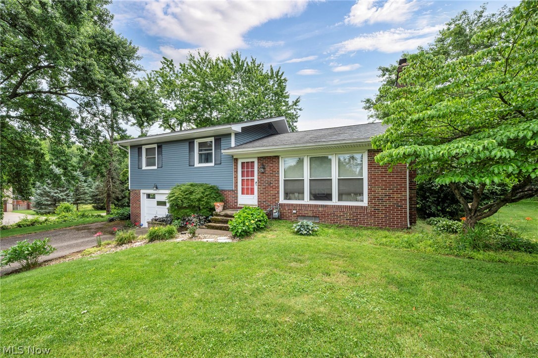 Uniontown Knolls - Residential
