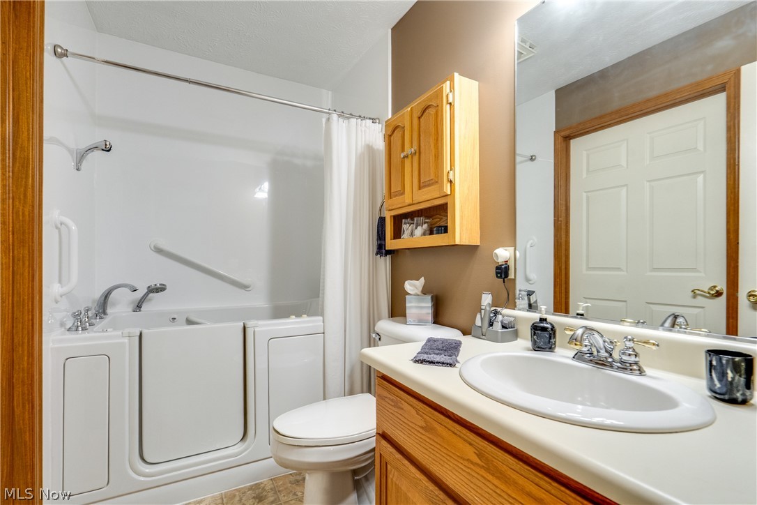 Belden Park Condo - Residential
