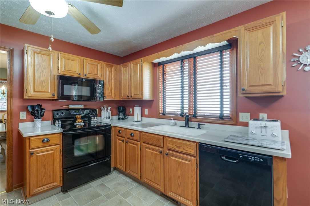 Belden Park Condo - Residential