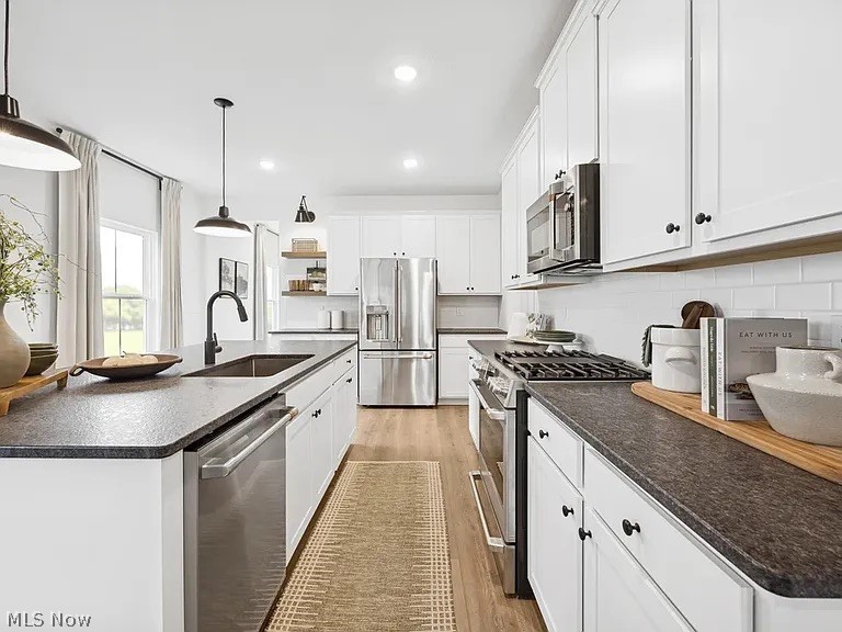 Aspire at Shepherds Glen - Residential
