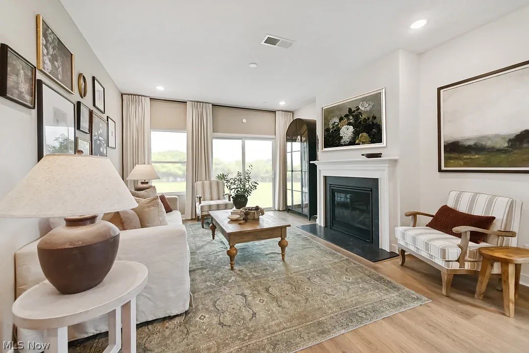 Aspire at Shepherds Glen - Residential