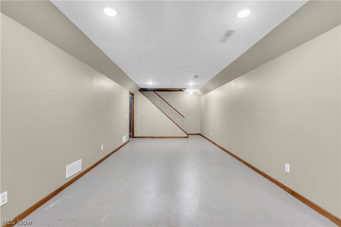 Village/Canal Fulton - Residential
