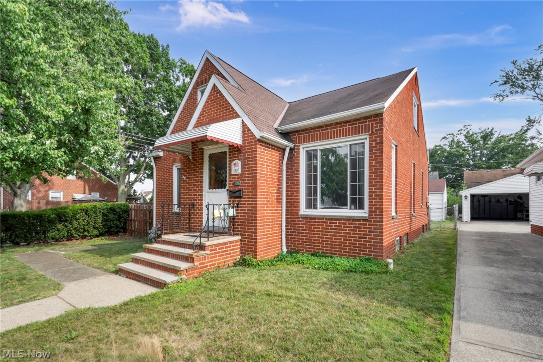 Parmawoods - Residential