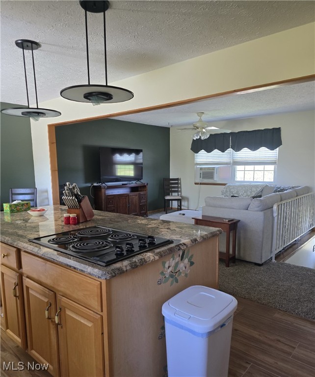 Oak Grvs Sub - Residential