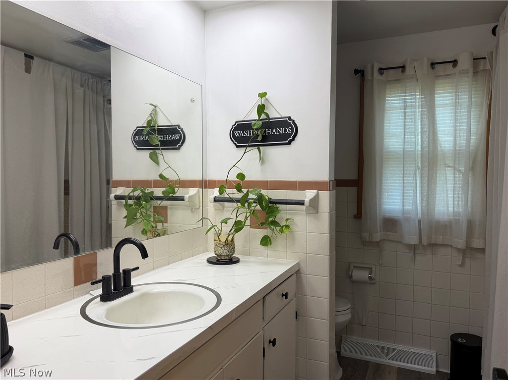 City/Louisville - Residential