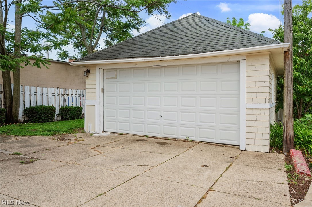 W H Humiston E A Wehman & M Br - Residential Income
