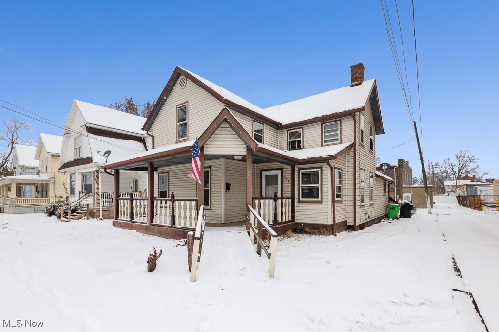 Look at this!! Duplex or Single unit. Investors take a look! Purchase 4 homes, available individually or as a package deal!Addresses are: 118 S Mckinley, 134 11th St Alliance, 228 W Oxford.
