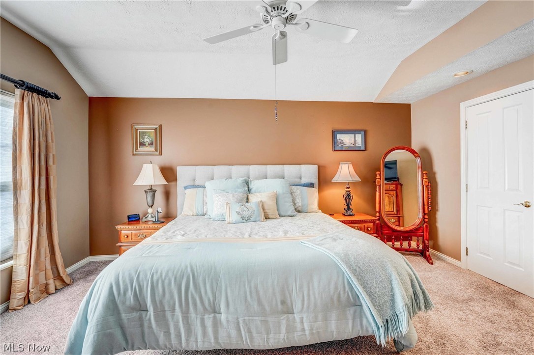 Vintage Glen - Residential