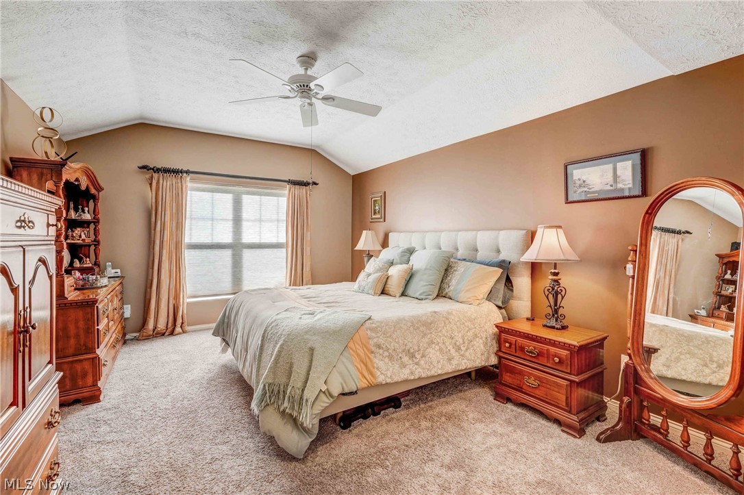 Vintage Glen - Residential