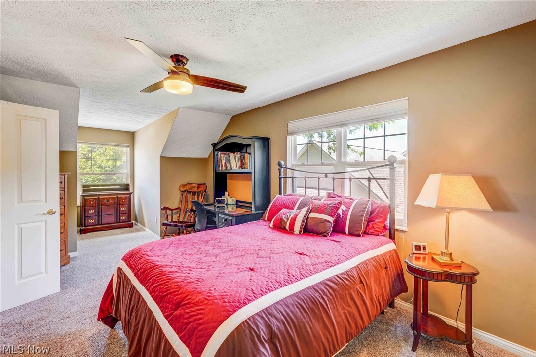 Vintage Glen - Residential