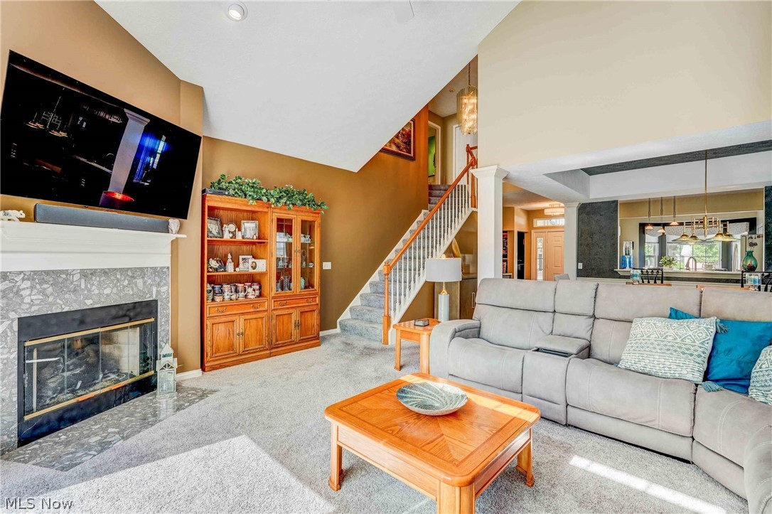 Vintage Glen - Residential