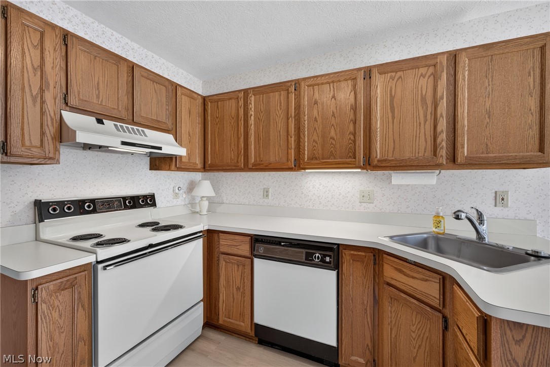 Misty Lake Village Condo - Residential