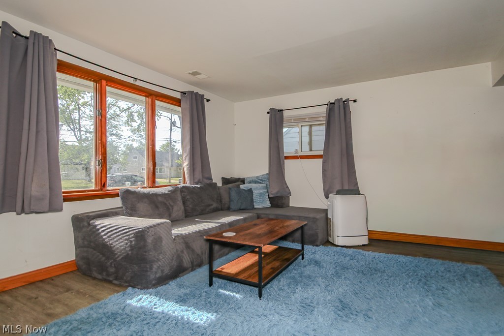 Dennison Manor - Residential