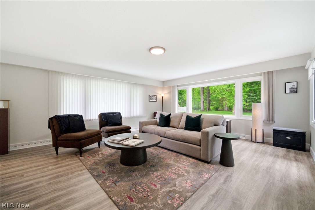 Suffolk Country Est#1 - Residential