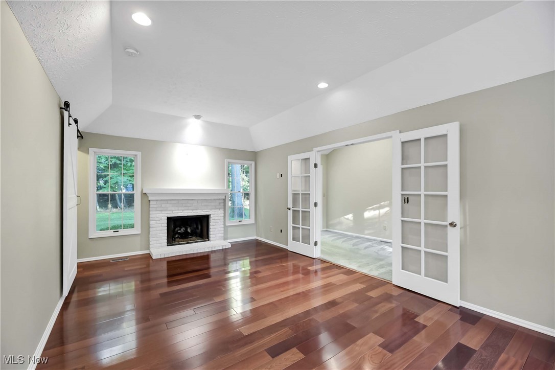 Westwinds Condo - Residential