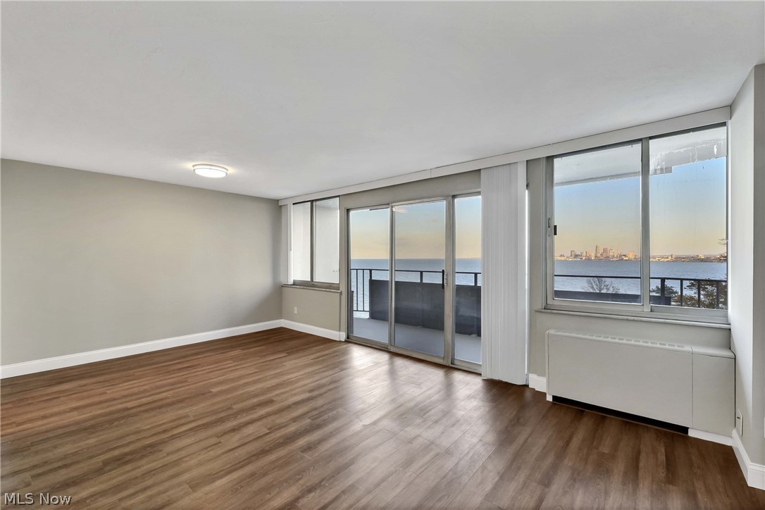 The Carlyle - Residential