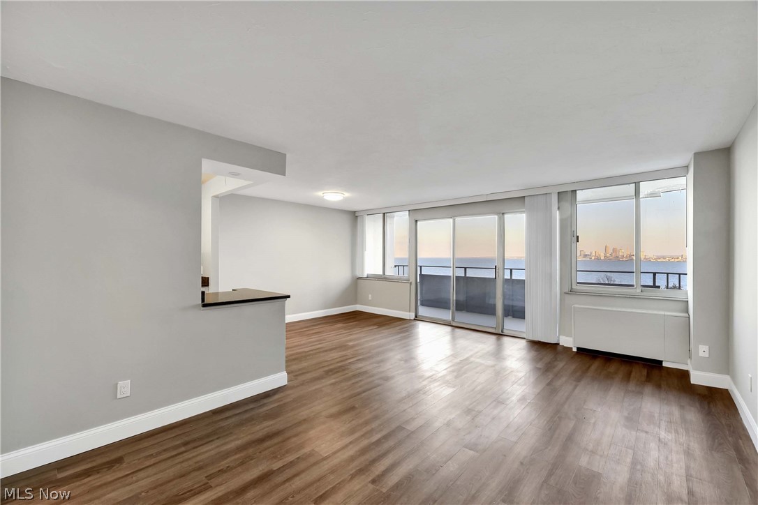 The Carlyle - Residential