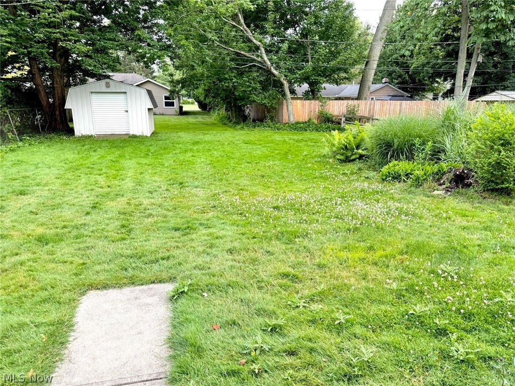 Lake Shore Blvd Estates - Residential