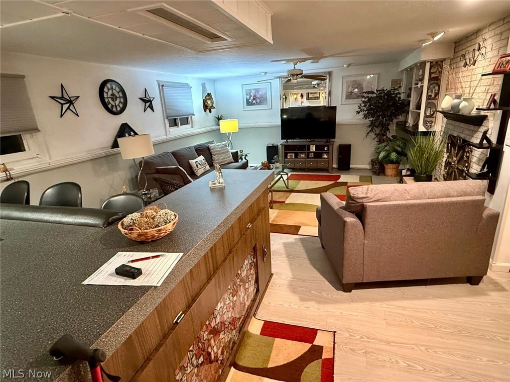 Lake Shore Blvd Estates - Residential
