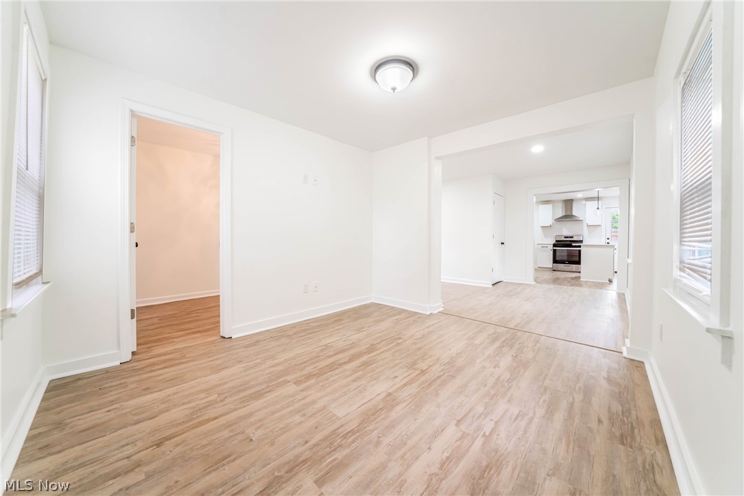 Metro Golf Park - Residential Income