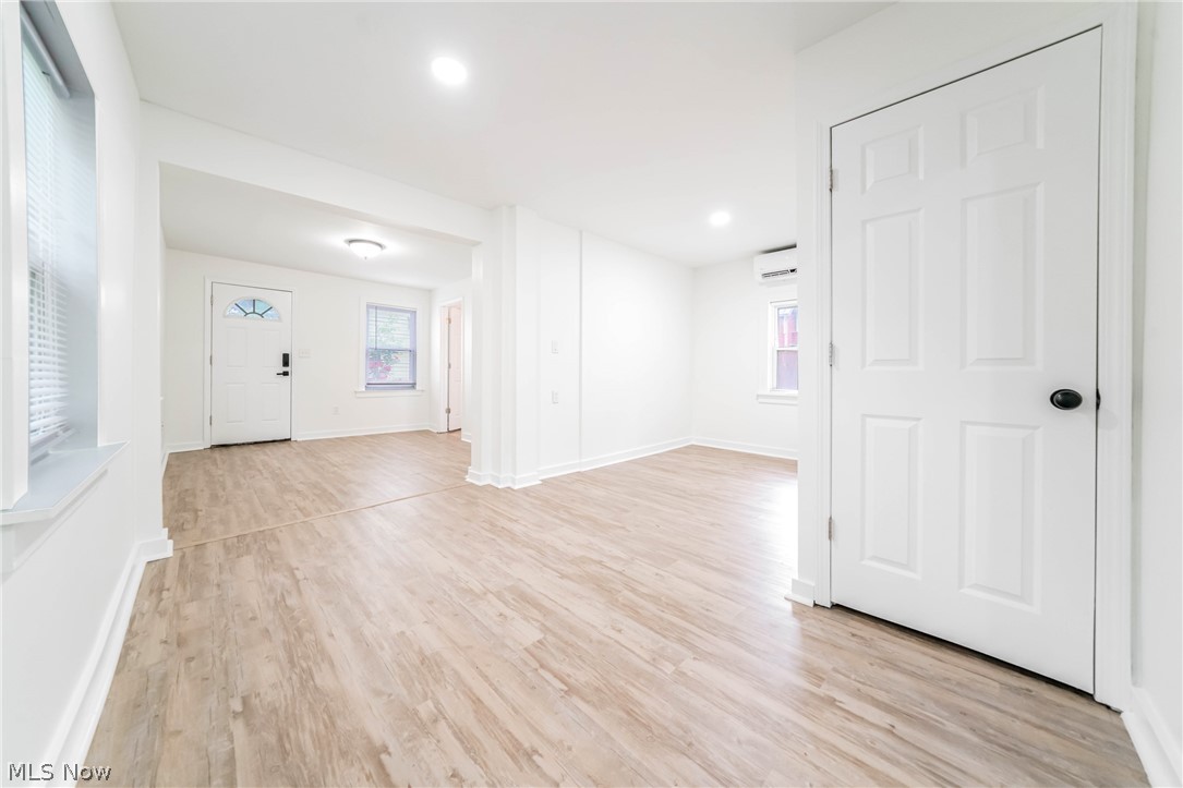 Metro Golf Park - Residential Income