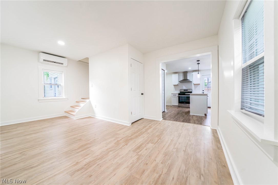 Metro Golf Park - Residential Income