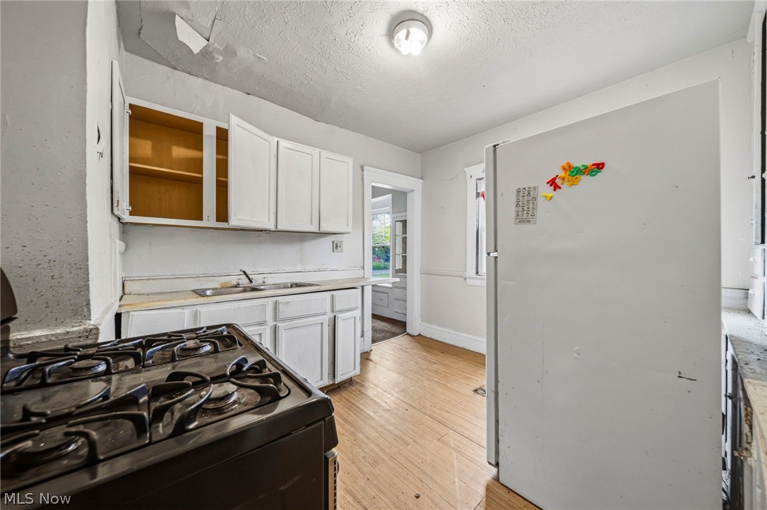 B Schatzingers Superior Park Su - Residential Income