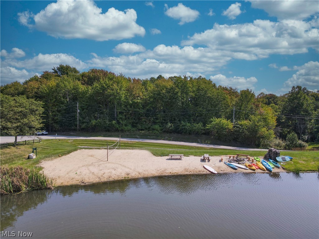 Lake In Woods - Residential