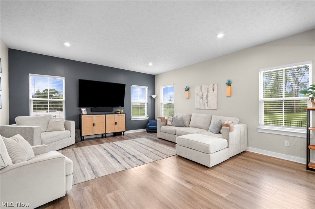 Fairway Lndg Sub Ph I - Residential