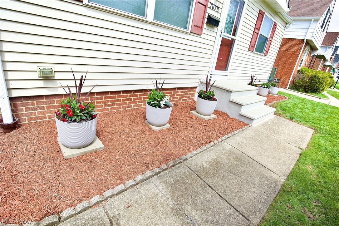 Conger-Helper Realty Companys - Residential