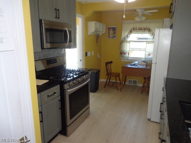 Royal Rdg - Residential