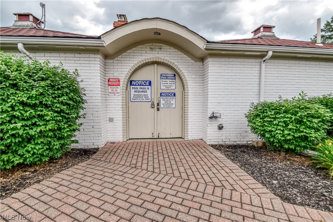 Meadowlawn Condo - Residential