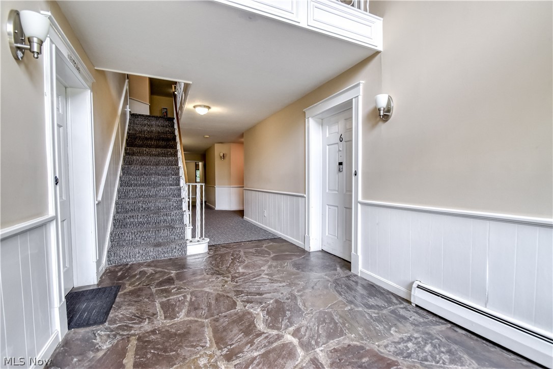 Meadowlawn Condo - Residential