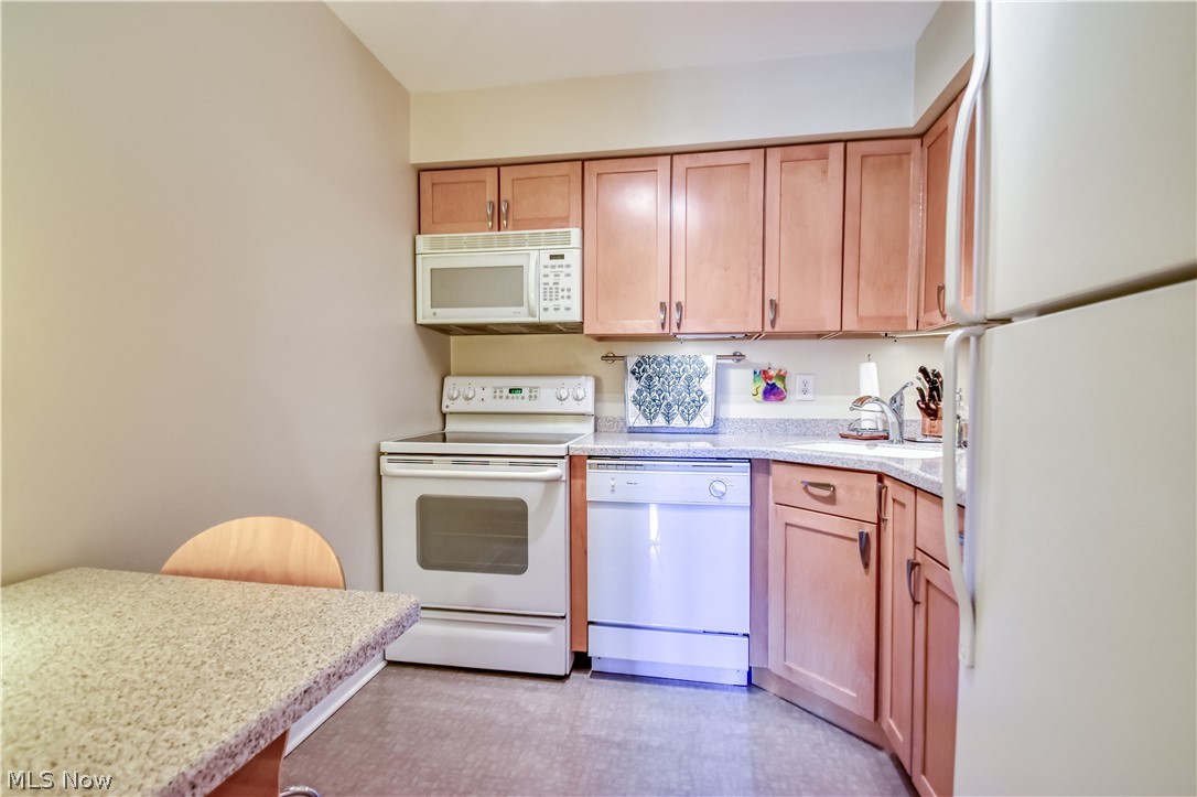 Meadowlawn Condo - Residential