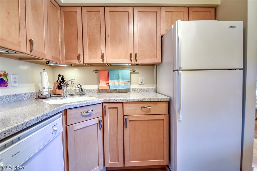 Meadowlawn Condo - Residential