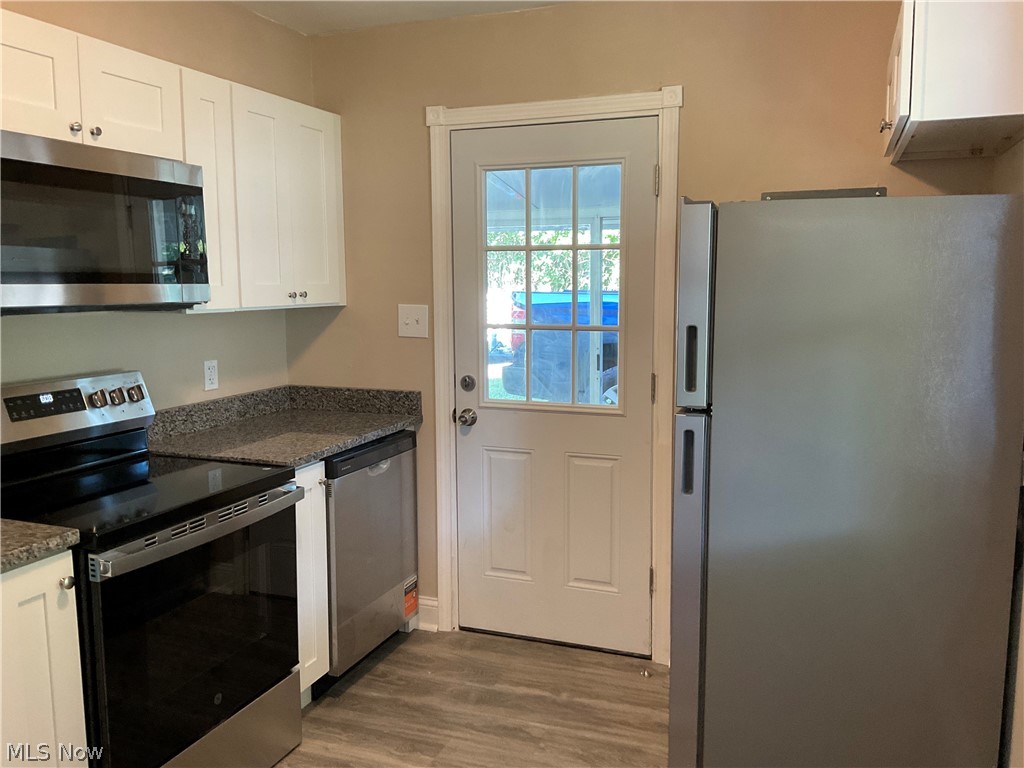 Madison Golf Lakelands - Residential