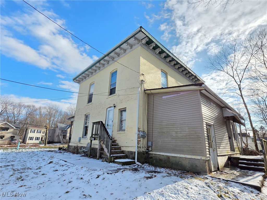 Connecticut Western Reserve - Residential Income