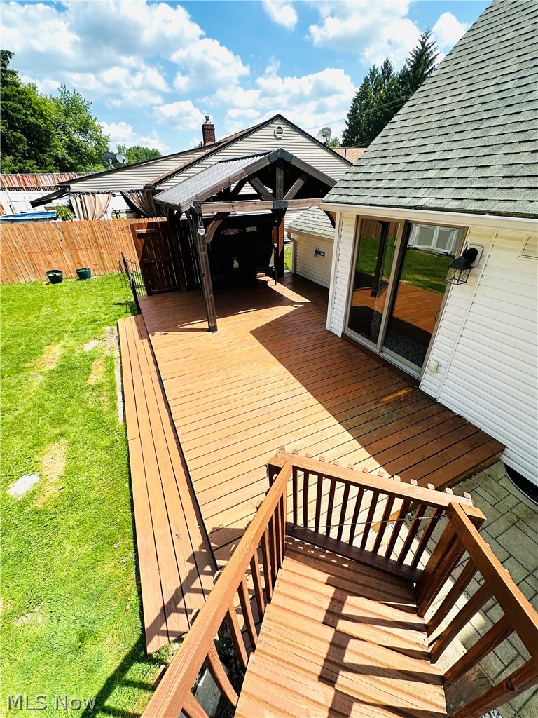 Maplecrest 02 - Residential