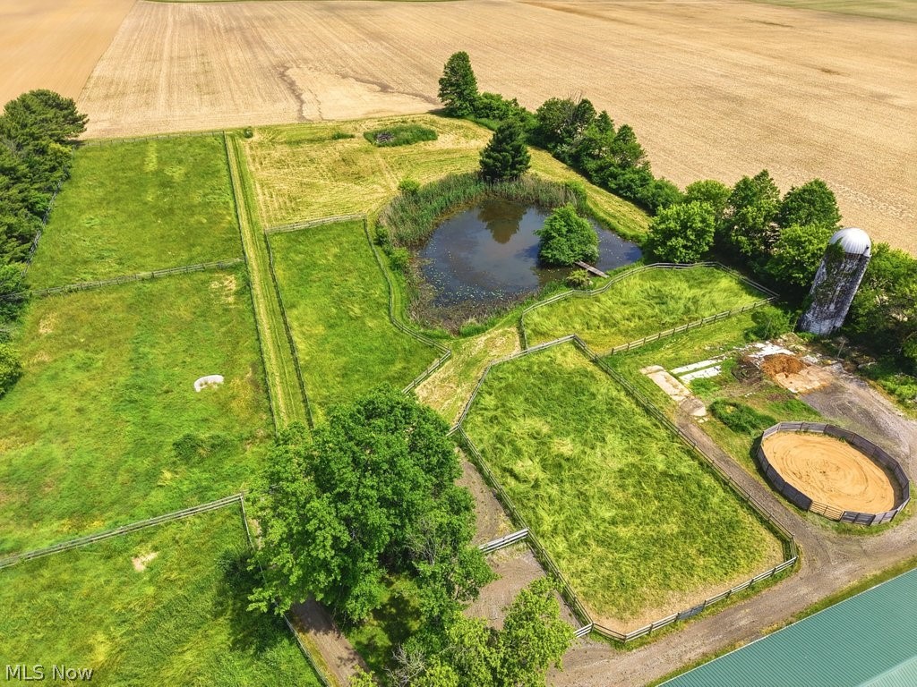 Litchfield - Land