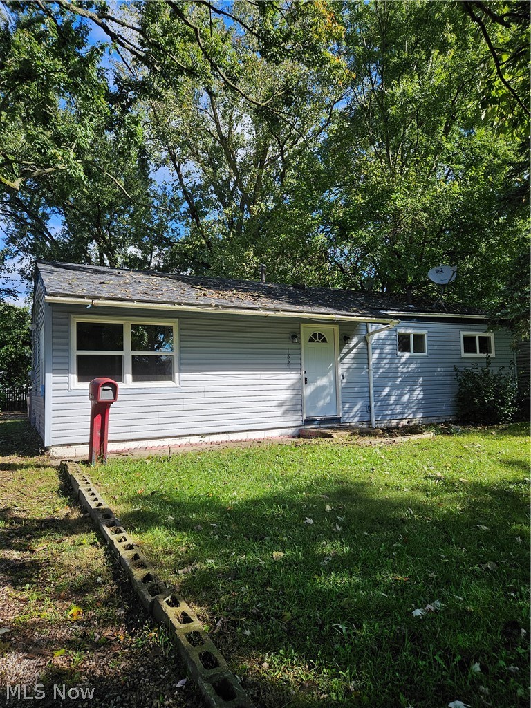 Enjoy first floor living at it's best! Recently updated 3 bedroom/1 bathroom house for rent in SW Akron. Eat-in kitchen, large L-shaped living room with sliders to the deck and nicely sized bedrooms. Many storage areas plus built-ins. New vinyl flooring throughout, new kitchen appliances, freshly painted and more. Laundry hookups on first floor. Spacious backyard with plenty of room for seasonal entertaining. Quiet street but close to parks, shopping. Dogs only - $250 non-refundable pet deposit required. No smoking. Tenants are responsible for utilities, yard work and snow removal. All adult applicants must apply online for credit, background, eviction history. $50 non-refundable application fee per adult applicant. Employment is verified. No third party applications permitted. All residents have the option to enroll in the Resident Benefits Package (RBP). More details upon application. Please contact the listing agent for requirements prior to applying and details regarding the RBP.