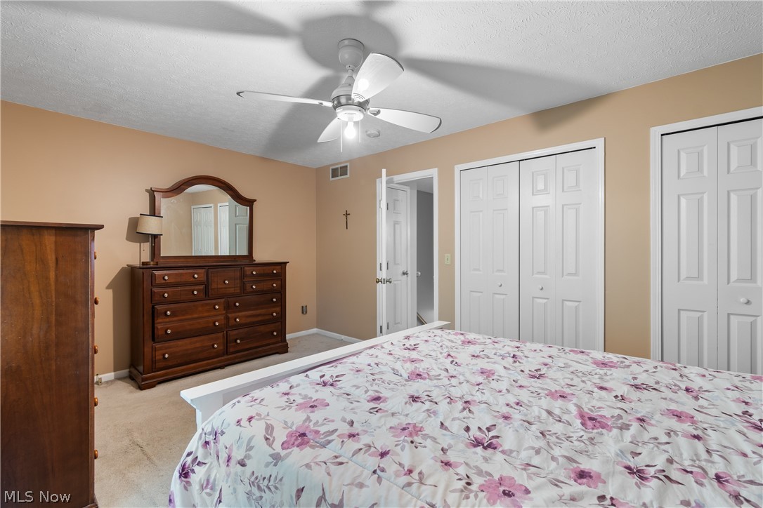 Pinebrook Vill - Residential
